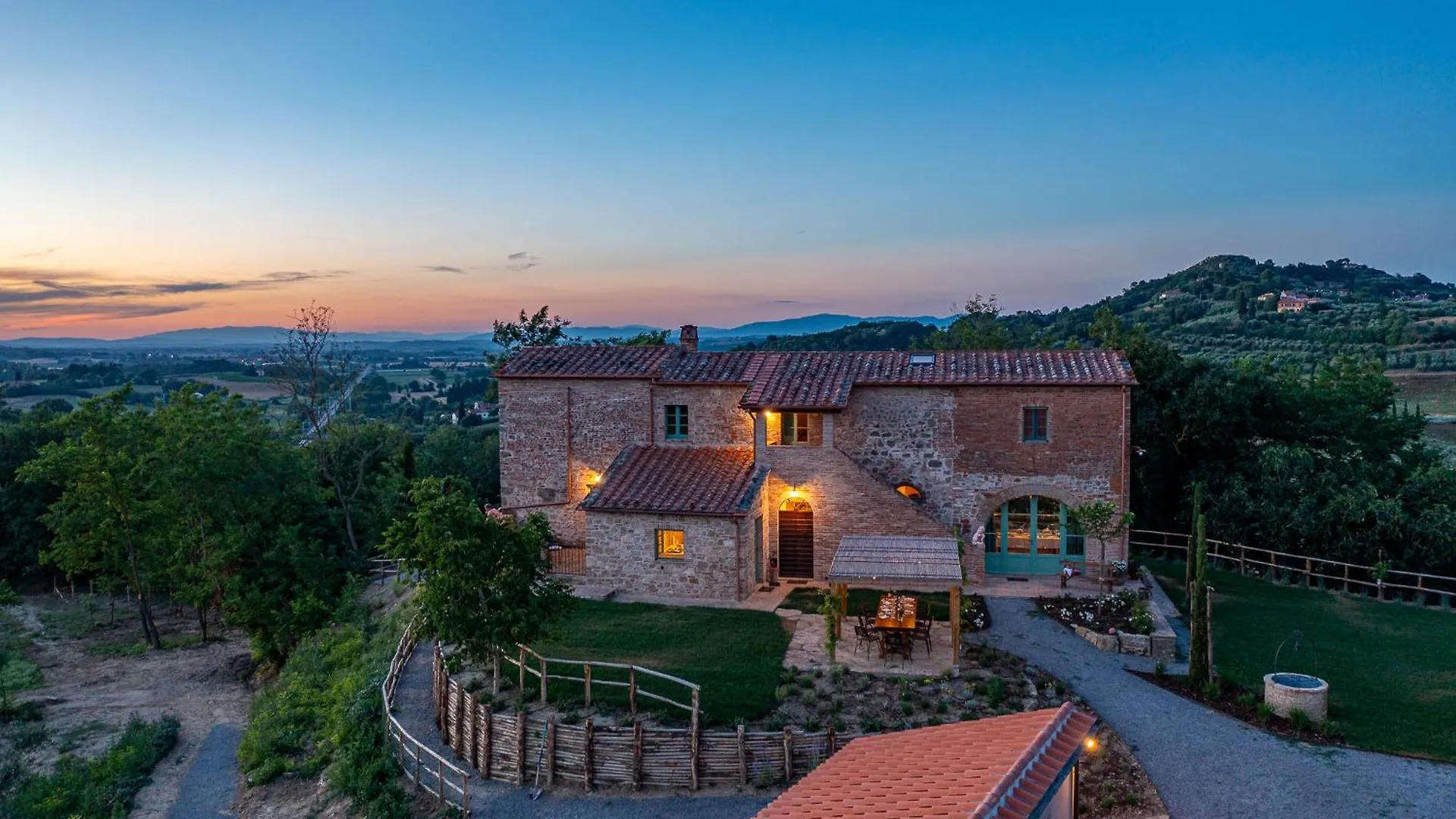 Podere Grotta Antica Chiusi 0*,  Italy