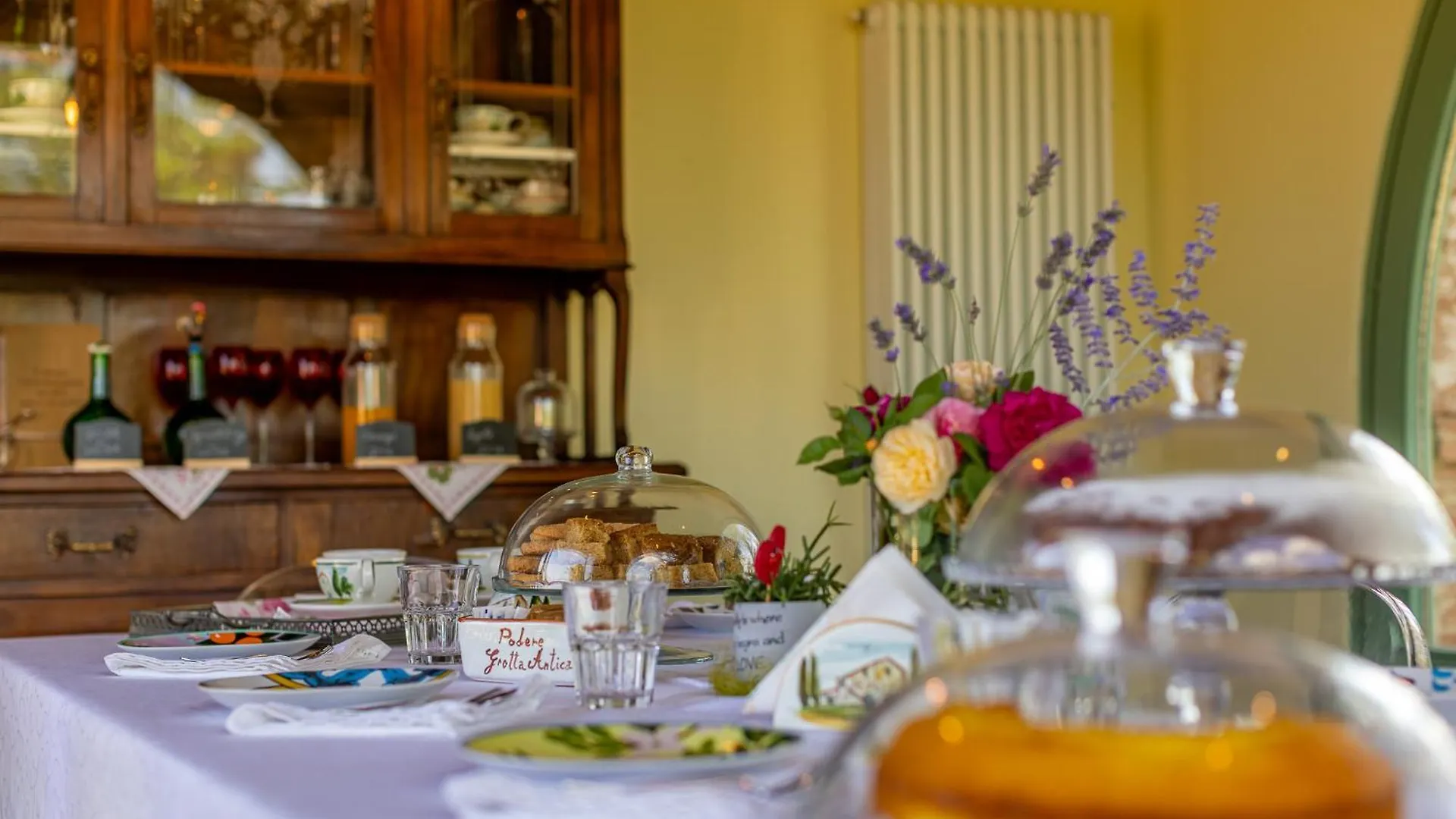 Podere Grotta Antica Chiusi Farm stay